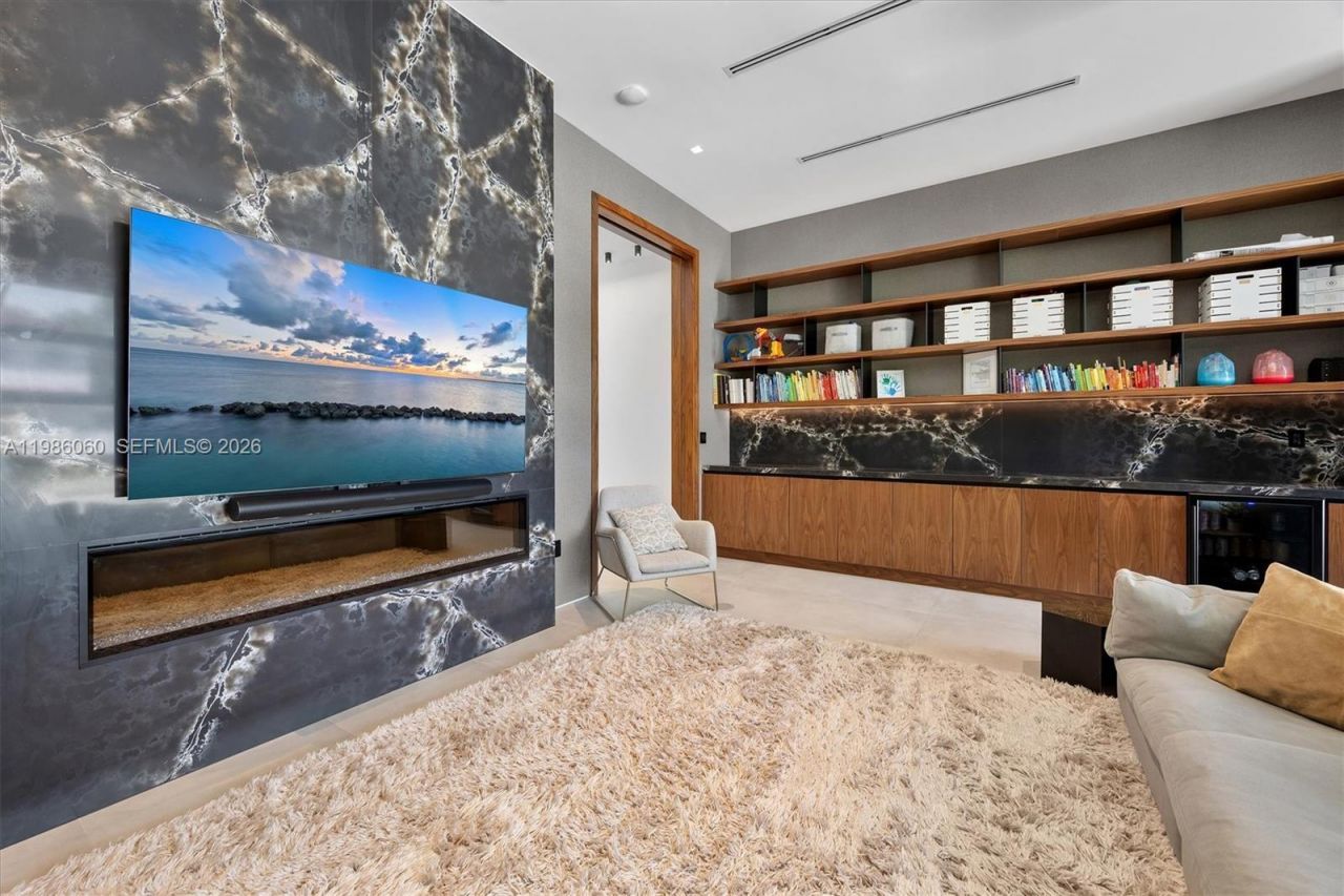 1200 NE 94th St, Miami Shores, FL 33138 Photo