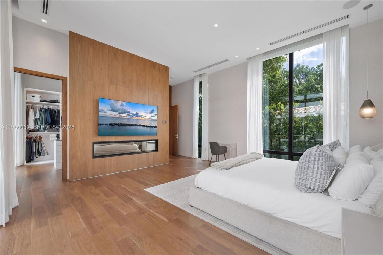 1200 NE 94th St, Miami Shores, FL 33138 Photo