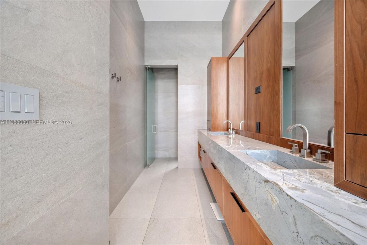 1200 NE 94th St, Miami Shores, FL 33138 Photo