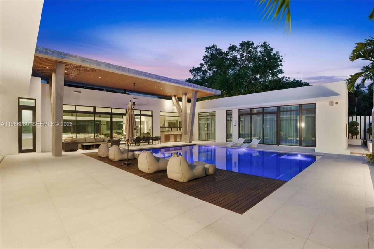 1200 NE 94th St, Miami Shores, FL 33138 Photo