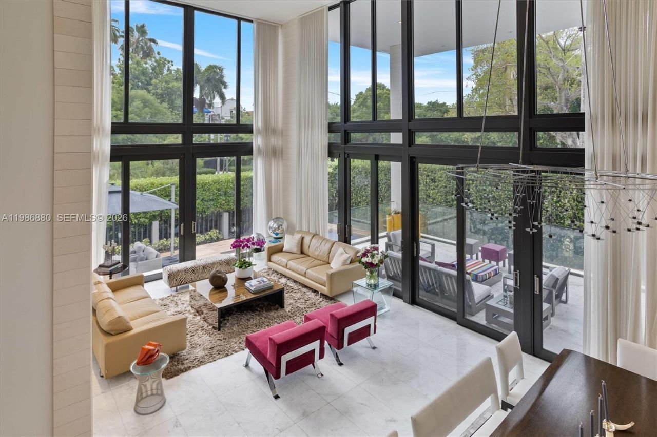 610 Harbor Cir , Key Biscayne, FL 33149 Photo