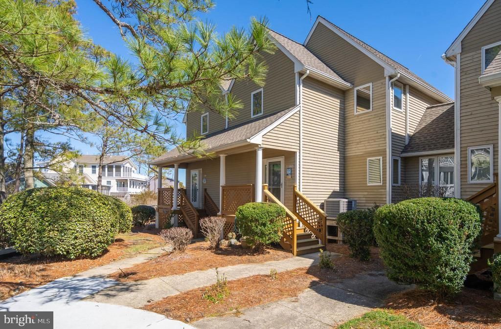 539, Unit B, Bethany Beach, DE 19930 Main Photo