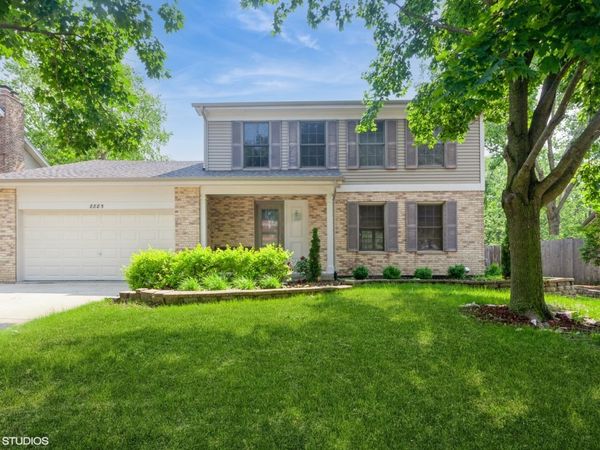 8885 Dryden Street , Woodridge, IL 60517