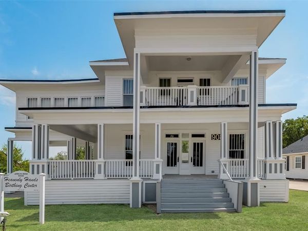 908 N Goliad Street , Rockwall, TX 75087