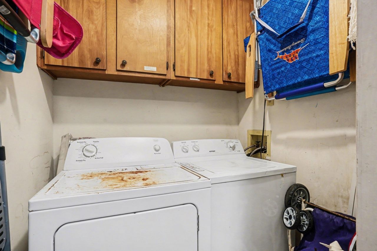 9581 Shore Dr. Photo 12