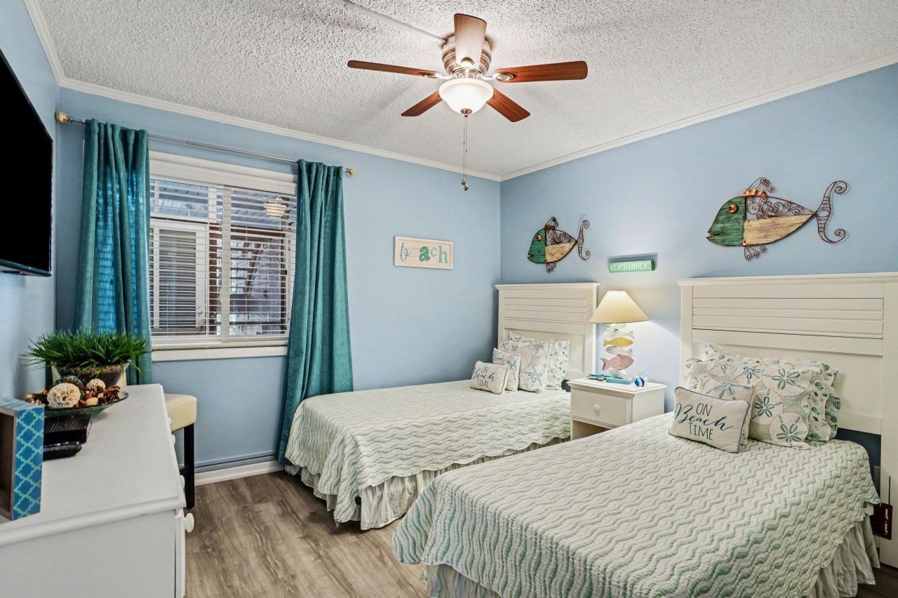 9581 Shore Dr. Photo 18