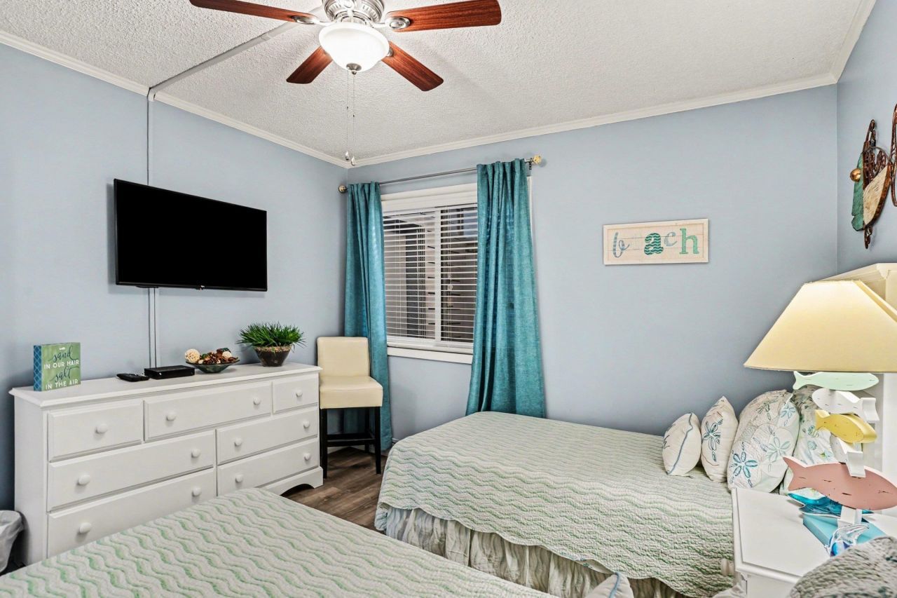 9581 Shore Dr. Photo 19