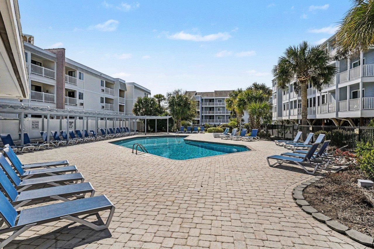 9581 Shore Dr. Photo 24