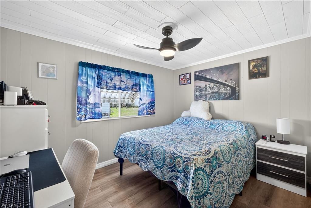 860 Moonlight Dr, North Fort Myers, FL 33917 Photo