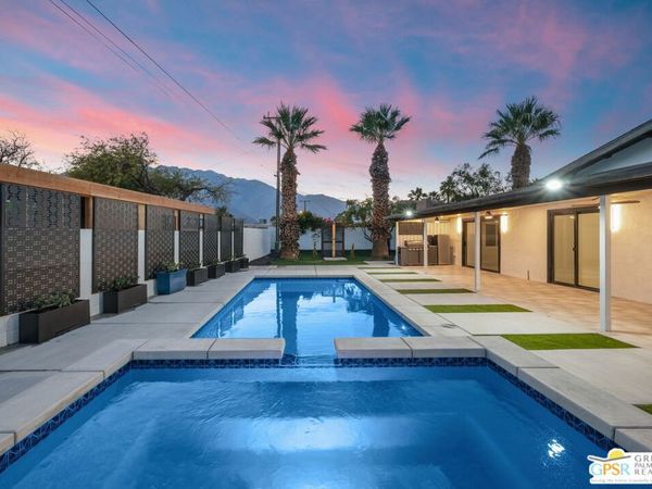 2435 E Wayne Road, Palm Springs, CA 92262