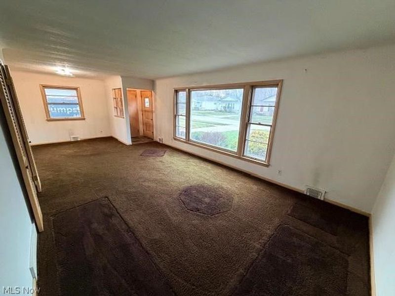 4365 Adrian Road, South Euclid, OH 44121 Photo 4