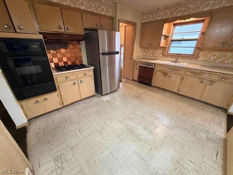 4365 Adrian Road, South Euclid, OH 44121 Photo 8