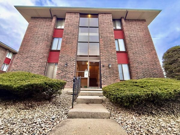 15804 Terrace Drive , Unit R03, Oak Forest, IL 60452
