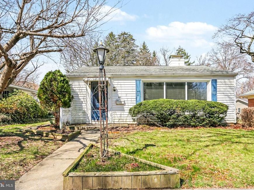 815 3rd Street, New Cumberland, PA 17070 Main Photo