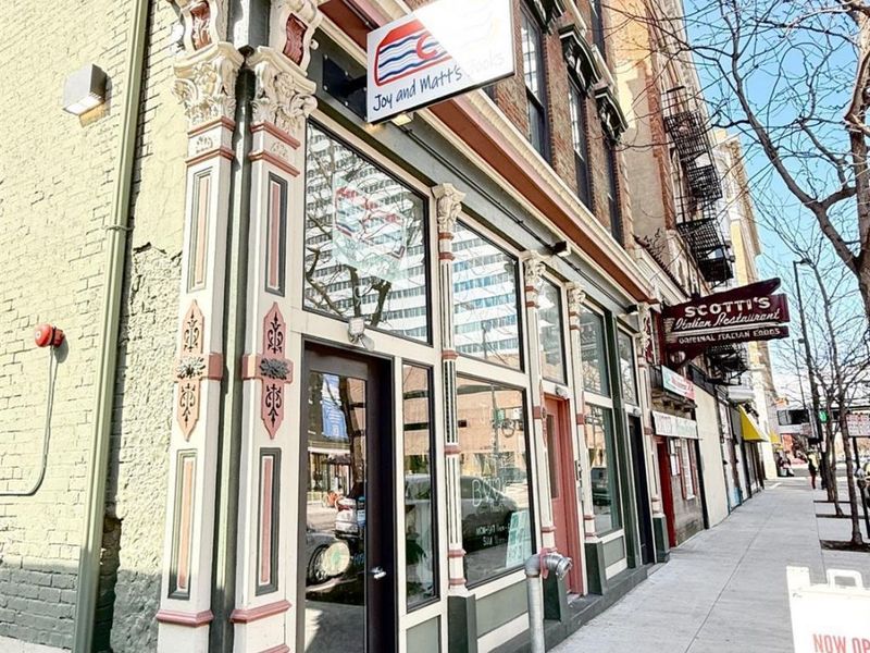 915 Vine Street, Cincinnati, OH 45202 Photo 1