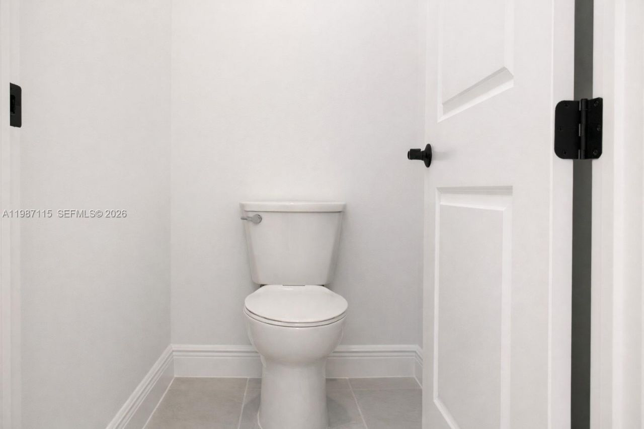 5243 Rivo Alto Cir , Unit 5243, Westlake, FL 33470 Photo