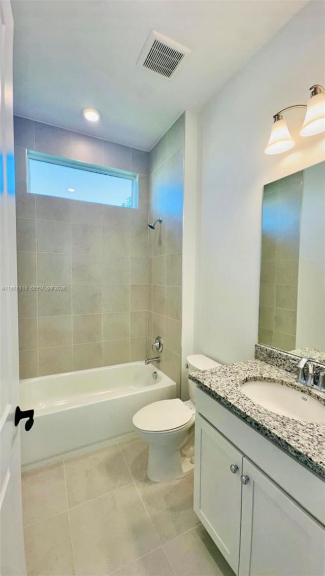 5243 Rivo Alto Cir , Unit 5243, Westlake, FL 33470 Photo