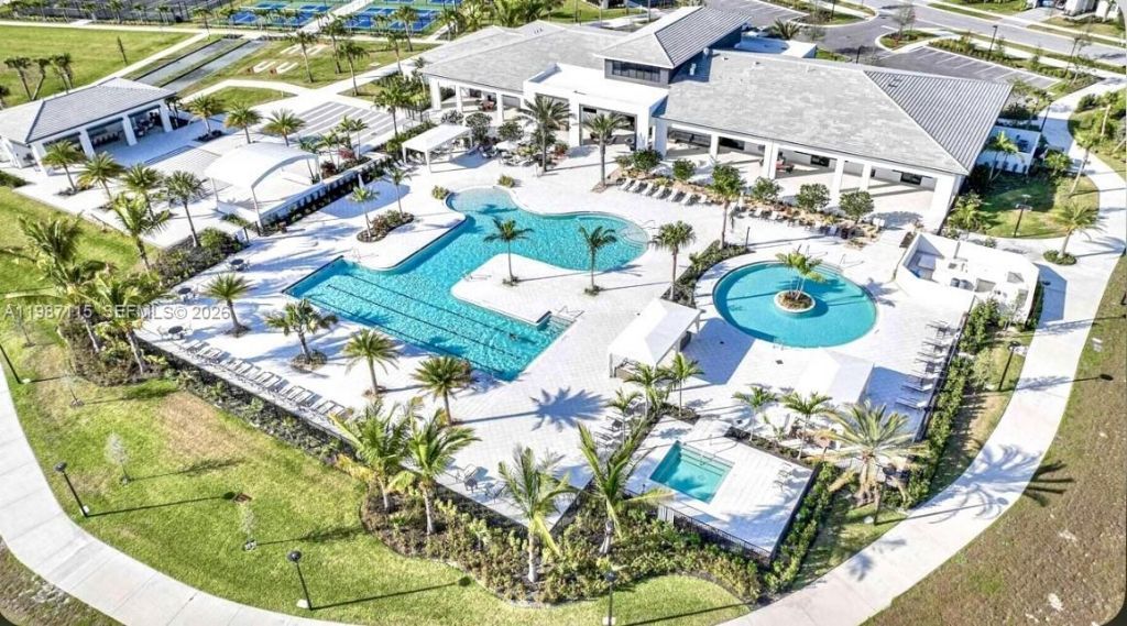 5243 Rivo Alto Cir , Unit 5243, Westlake, FL 33470 Photo