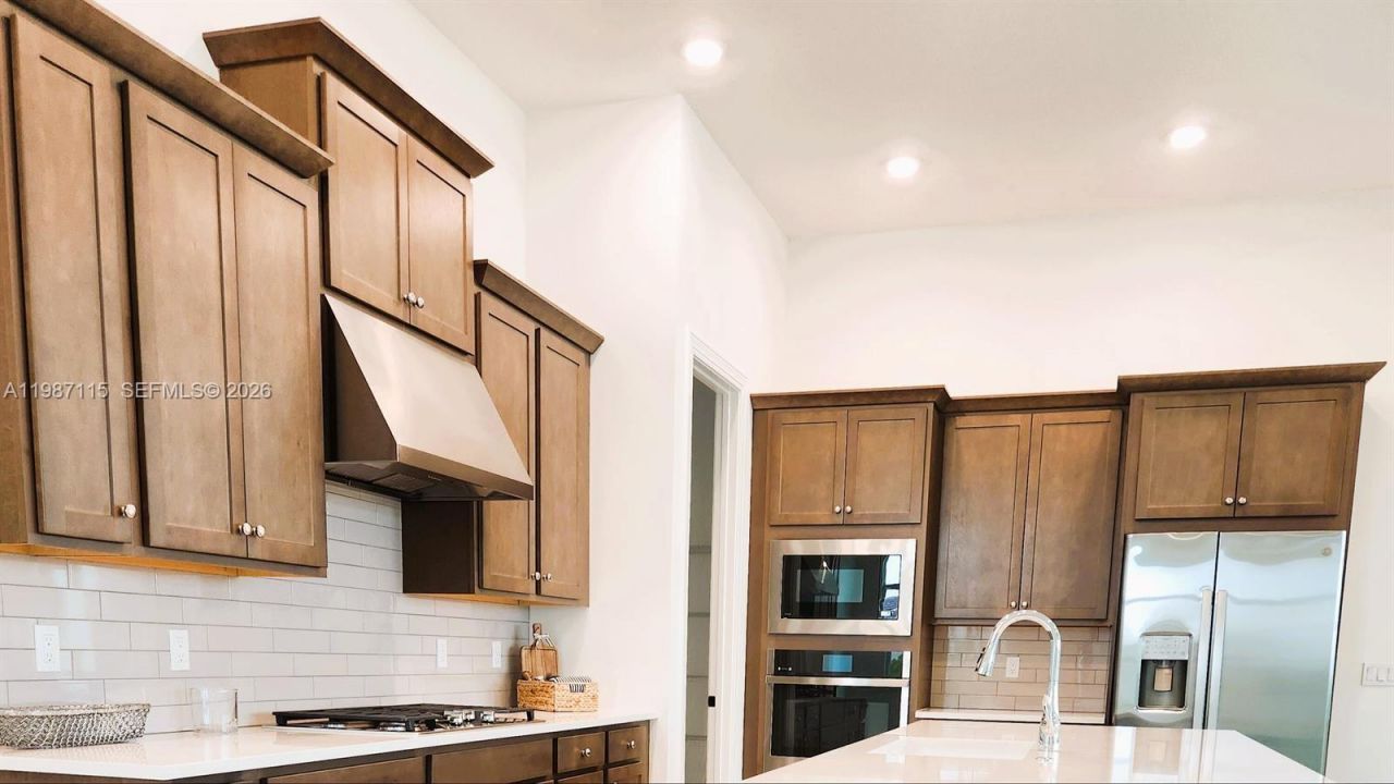 5243 Rivo Alto Cir , Unit 5243, Westlake, FL 33470 Photo