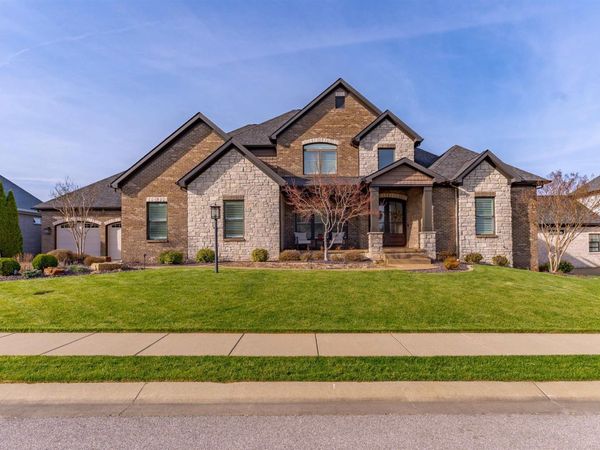 8560 Angel Drive, Newburgh, IN 47630