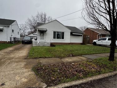 4361 W 155th Street, Cleveland, OH 44135