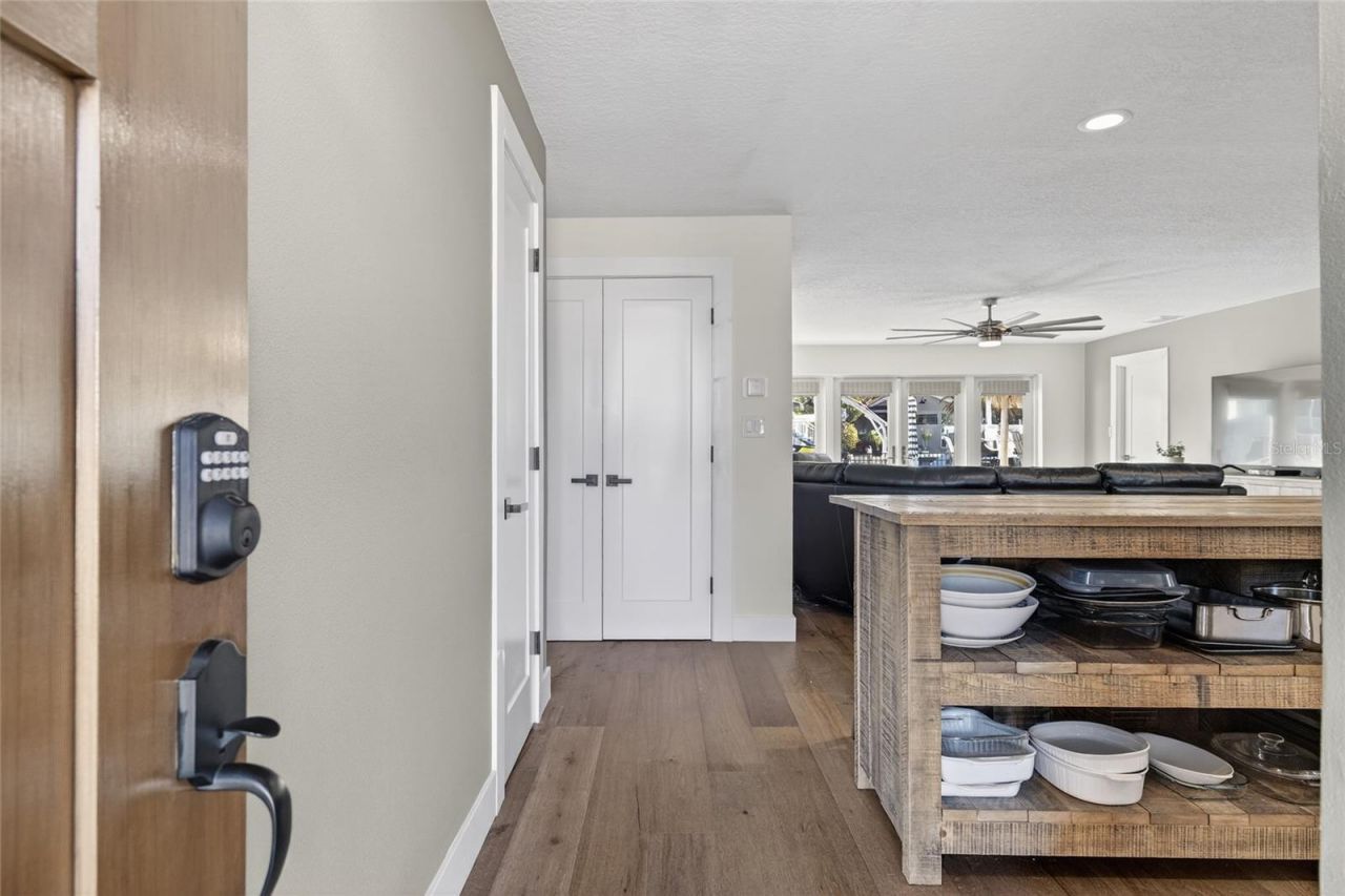 2171 Lagoon Drive, Dunedin, FL 34698 Photo