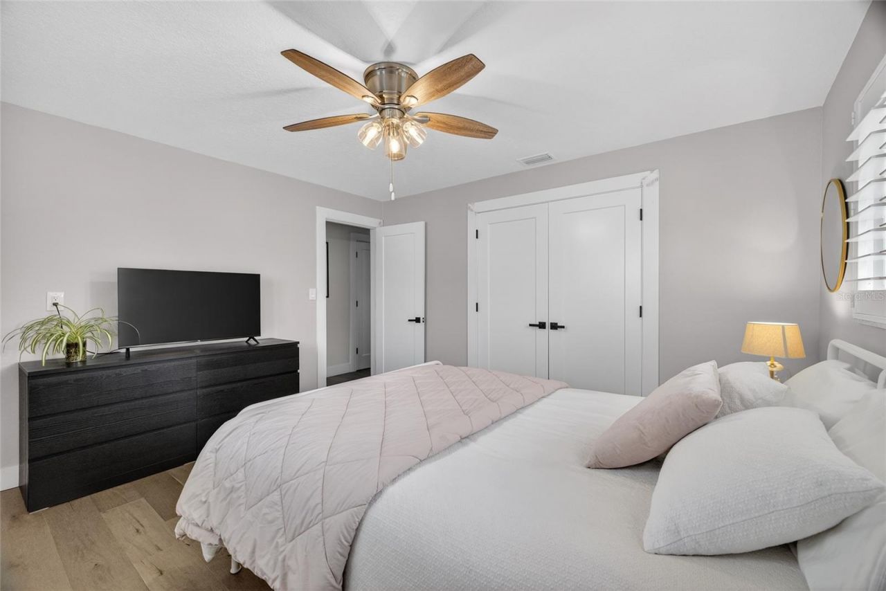 2171 Lagoon Drive, Dunedin, FL 34698 Photo