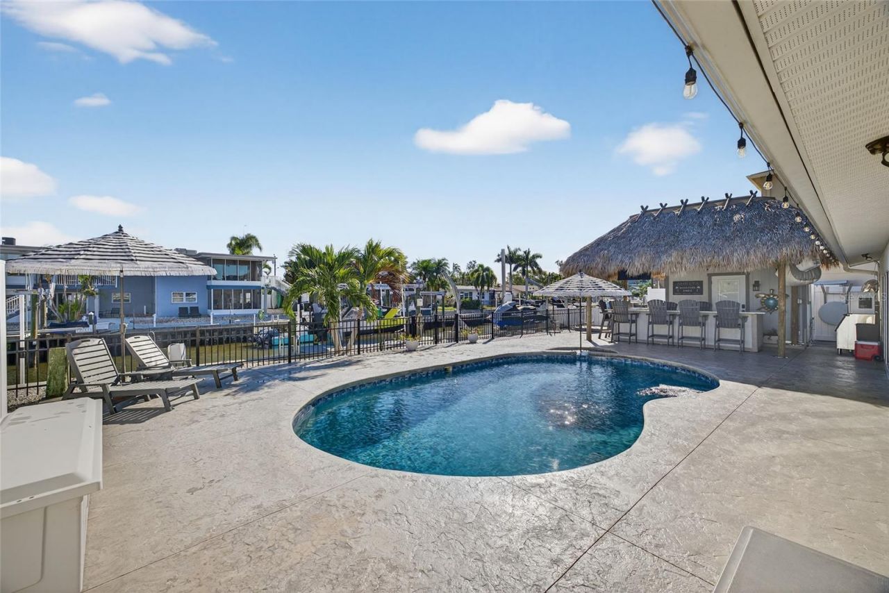 2171 Lagoon Drive, Dunedin, FL 34698 Photo