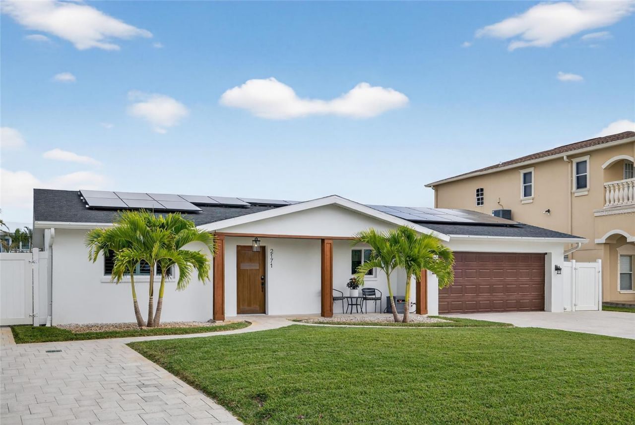 2171 Lagoon Drive, Dunedin, FL 34698 Photo
