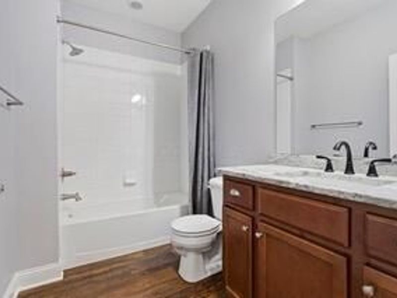 243 Parkgate Court , Delaware, OH 43015 Photo 13