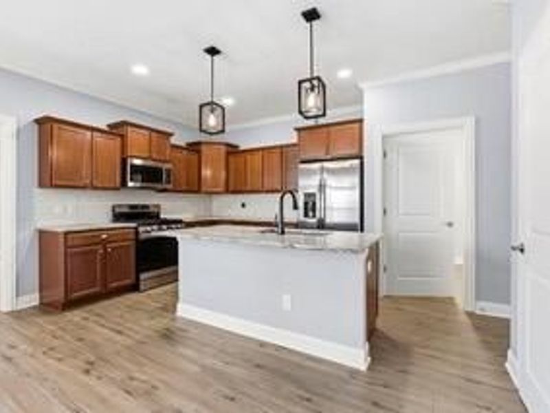 243 Parkgate Court , Delaware, OH 43015 Photo 2