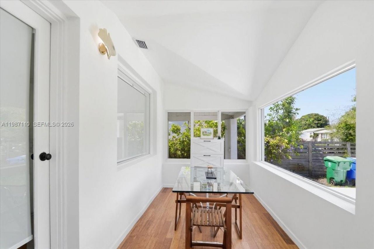 1850 NW 53rd St , Miami, FL 33142 Photo