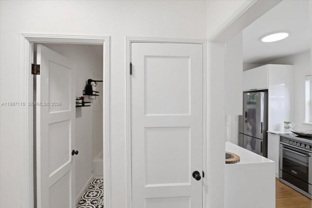 1850 NW 53rd St , Miami, FL 33142 Photo