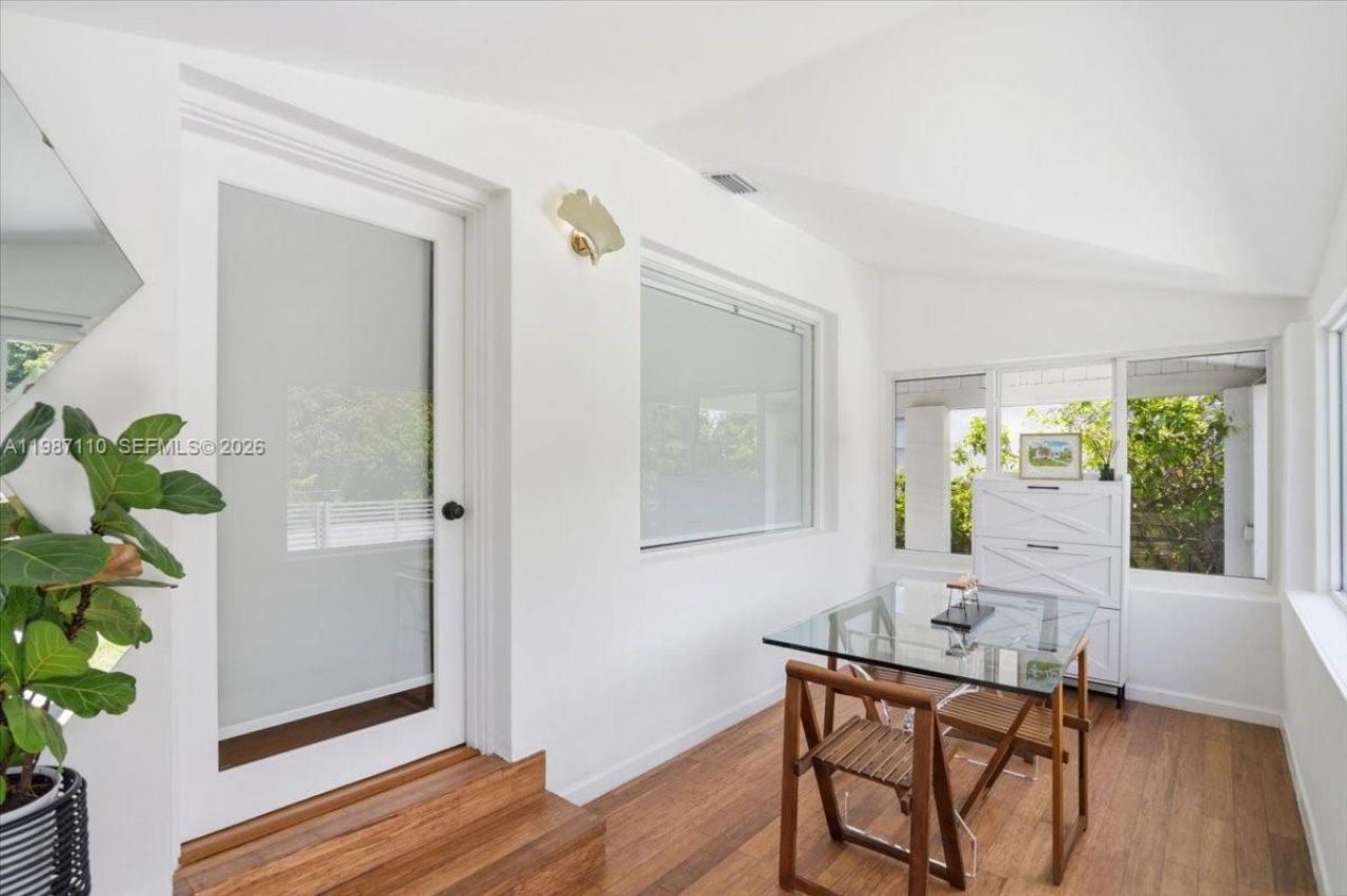 1850 NW 53rd St , Miami, FL 33142 Photo