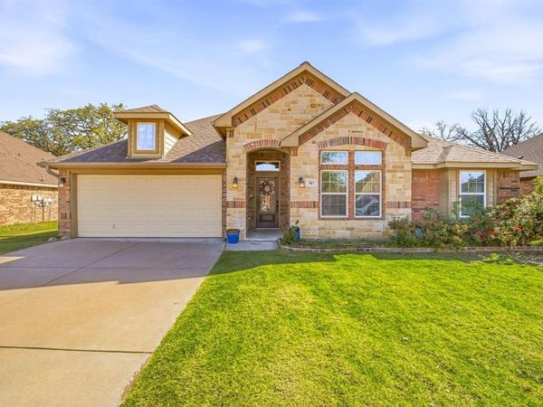 883 Mimosa Court, Stephenville, TX 76401