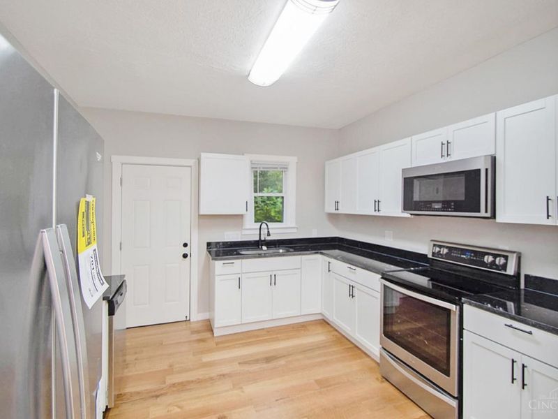 2097 West Fork Road, Cincinnati, OH 45211 Photo 13