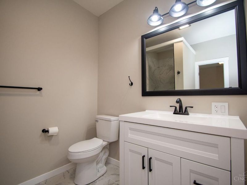 2097 West Fork Road, Cincinnati, OH 45211 Photo 17