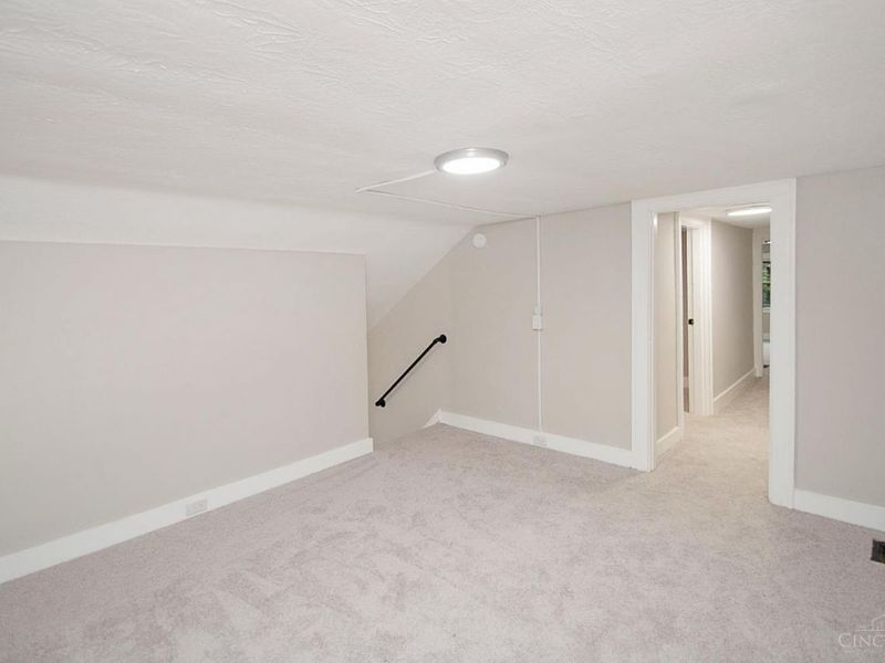 2097 West Fork Road, Cincinnati, OH 45211 Photo 21