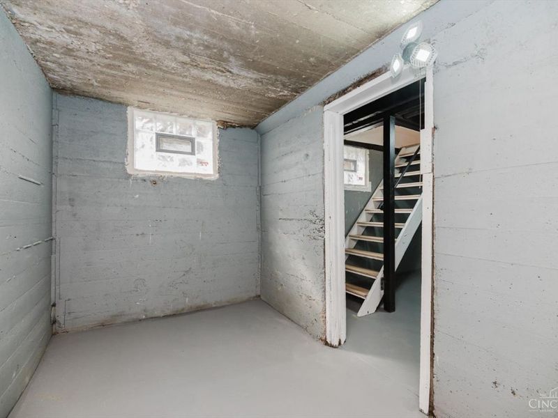 2097 West Fork Road, Cincinnati, OH 45211 Photo 47