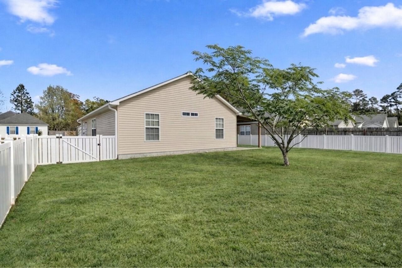 232 Oak Lea Dr.  Photo 19