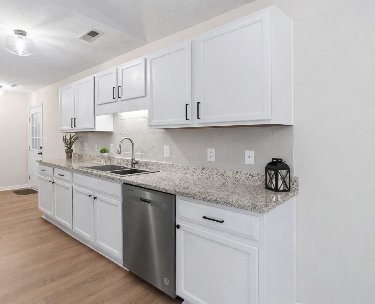 232 Oak Lea Dr.  Photo 5