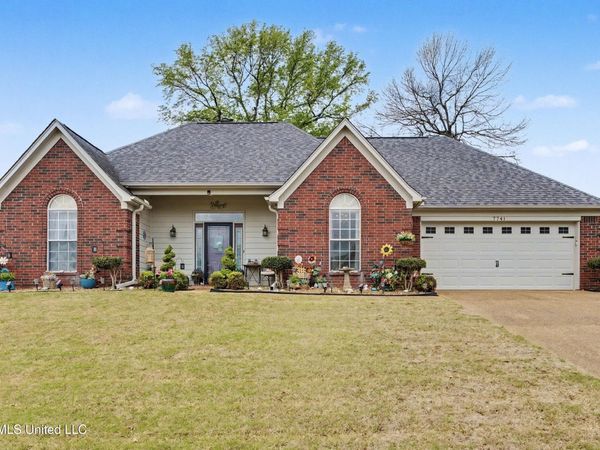 7741 Meadow Ridge Lane, Olive Branch, MS 38654