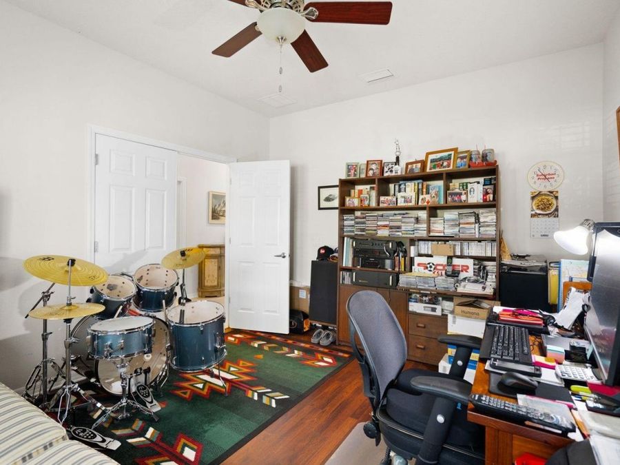 Property Image 29