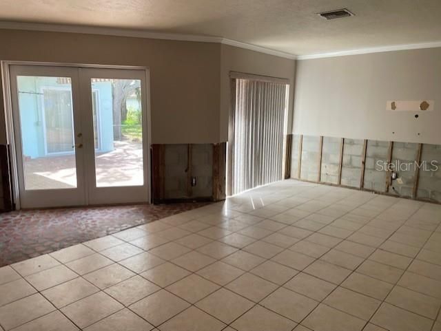 1924 62nd Avenue Ne, Saint Petersburg, FL 33702 Photo