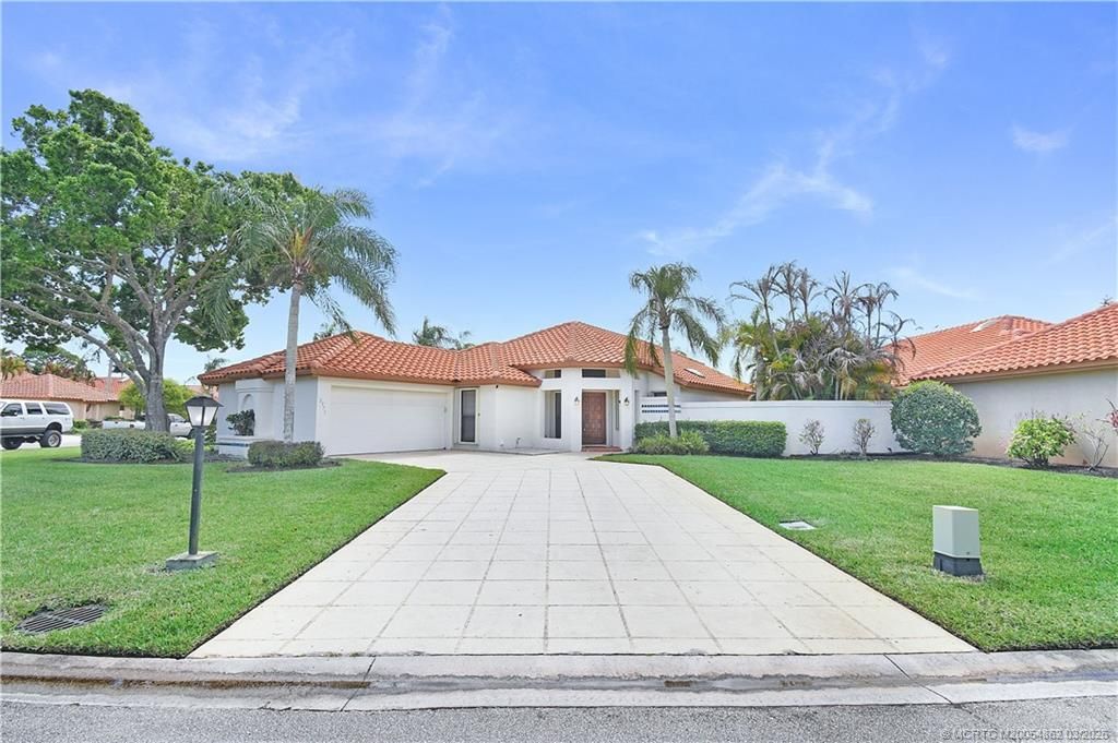 2975 SW Mariposa Circle, Palm City, FL 34990 Photo