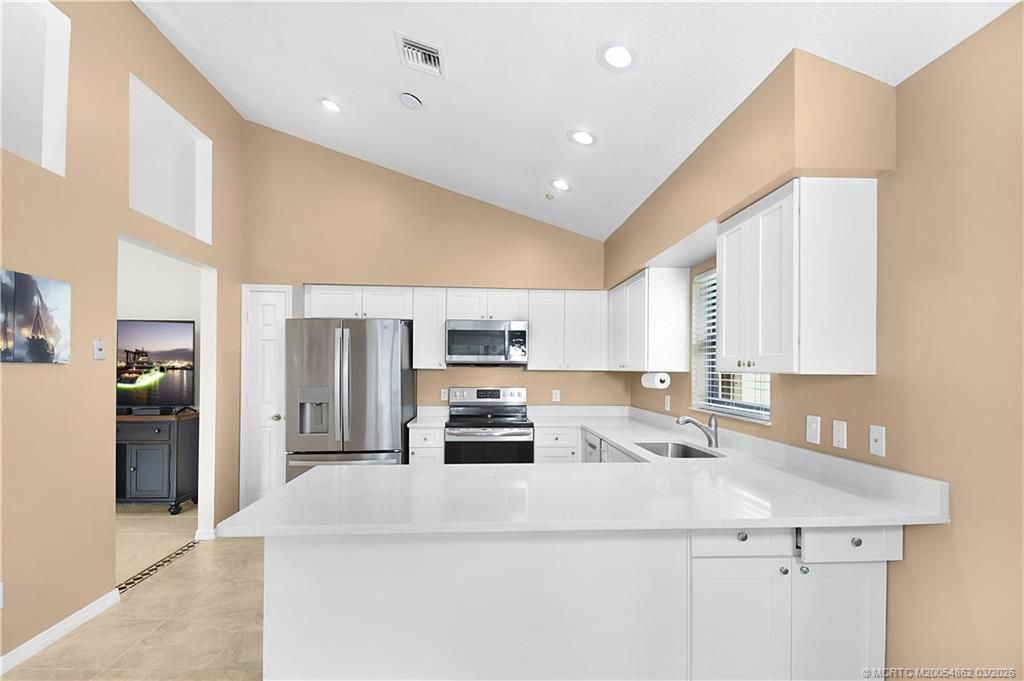 2975 SW Mariposa Circle, Palm City, FL 34990 Photo