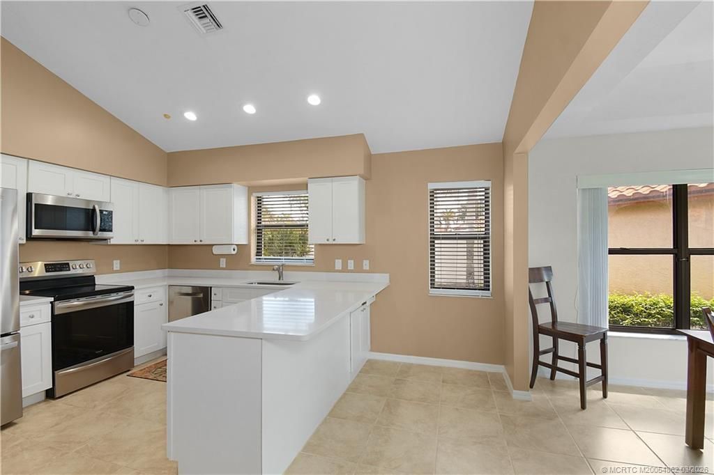 2975 SW Mariposa Circle, Palm City, FL 34990 Photo