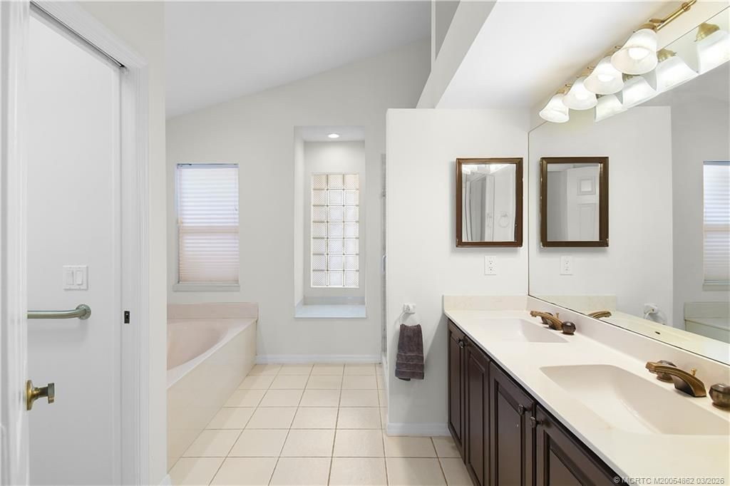 2975 SW Mariposa Circle, Palm City, FL 34990 Photo