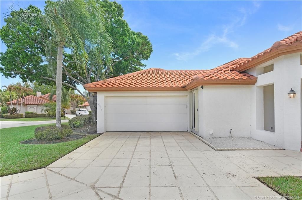 2975 SW Mariposa Circle, Palm City, FL 34990 Photo