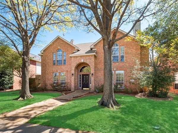 5832 Mossbrook Trail, Dallas, TX 75252